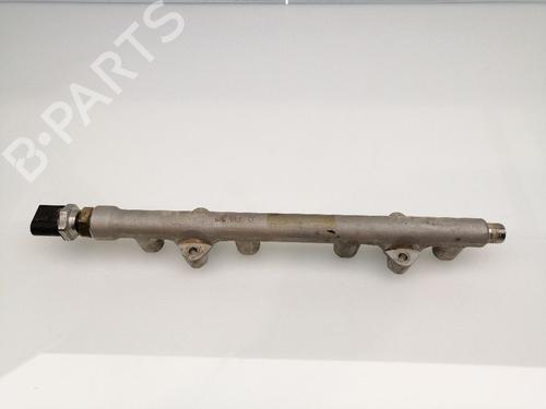 Used Injection rail VW GOLF VII (5G1, BQ1, BE1, BE2) 1.5 TSI (150 hp) 23458050