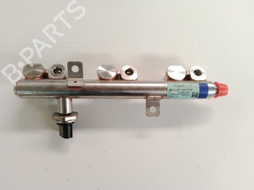 Used Injection rail KIA STONIC (YB) 1.0 T-GDi (101 hp) 26929396
