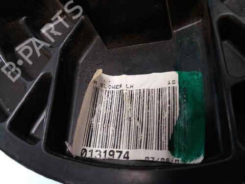 Used Heater blower motor NISSAN X-TRAIL I (T30) 2.2 Di 4x4 (114 hp) 23874483