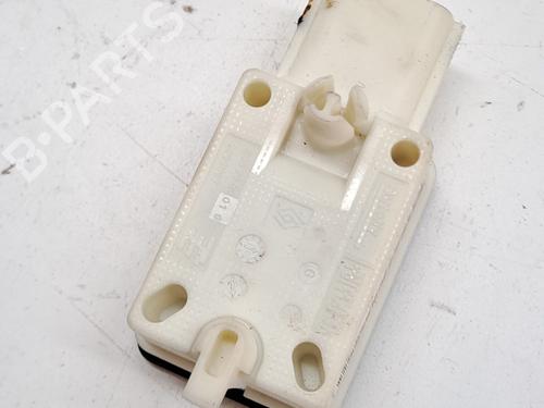 Elektronisk sensor RENAULT MEGANE II Saloon (LM0/1_) 1.5 dCi (LM0F, LM0T, LM2B) (82 hp) 28037735