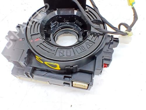 Used Squib airbag Squib airbag TOYOTA COROLLA Estate (_E21_) 1.8 Hybrid (ZWE211W) (122 hp) 33765756 33765756