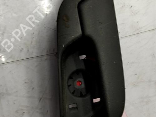 hyre-foran-invendig-handtak-chevrolet-aveo-hatchback-t300-2011-32108009 main image