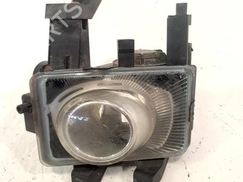 Used Right front fog light Right front fog light 33772066 33772066