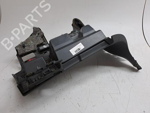 Used Glove box PEUGEOT 5008 (0U_, 0E_) 2.0 HDi 150 / BlueHDi 150 (150 hp) 24108213