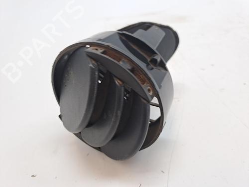 Used Air vent SUZUKI GRAND VITARA II (JT, TE, TD) 1.9 DDiS All-wheel Drive (JT419, TD44, JB419WD, JB419XD,... (129 hp) 23286548