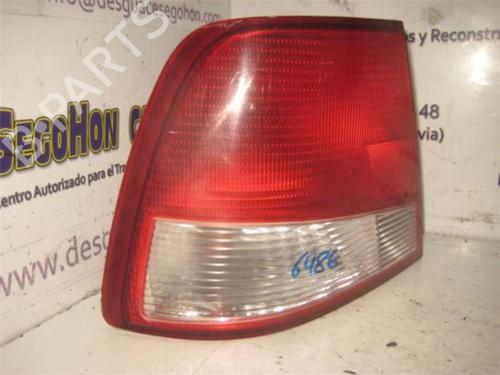 Left taillight HYUNDAI ACCENT II (LC) 1.5 | BP25465788C34