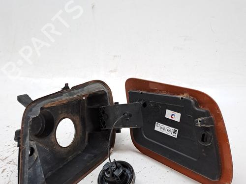 Fuel flap PEUGEOT 2008 II (UD_, US_, UY_, UJ_, UR_, UC_) 1.2 PureTech 100 (USHNK) | BP27668725C131 