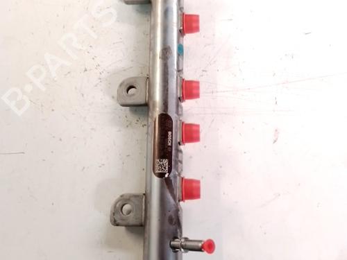 Used Injection rail LANCIA VOYAGER MPV (404_) 2.8 CRD (RT, 53) (163 hp) 31580311