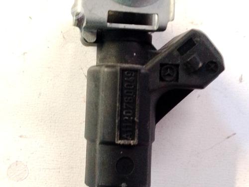 Inyector Inyector MERCEDES-BENZ E-CLASS (W210) E 320 (210.065) (224 hp) 33763231 33763231