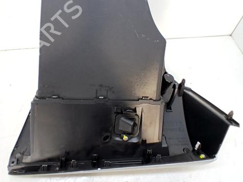 Handskerum MAZDA 3 (BL) 2.2 MZR CD (BL10) (150 hp) 30722815