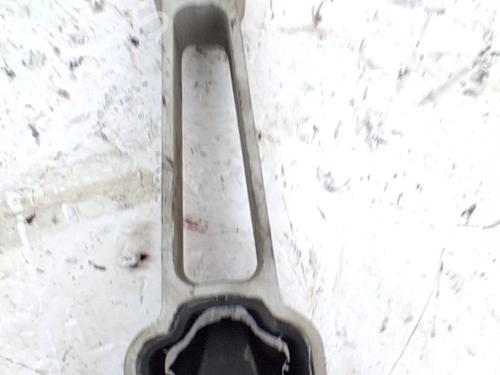 Used Gearbox mount Gearbox mount LAND ROVER FREELANDER 2 (L359) 2.2 TD4 4x4 (160 hp) 35968424 35968424