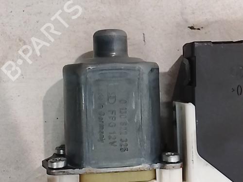 Right front window motor VW GOLF VI (5K1) 1.6 TDI | BP37591636E20 - Image 4