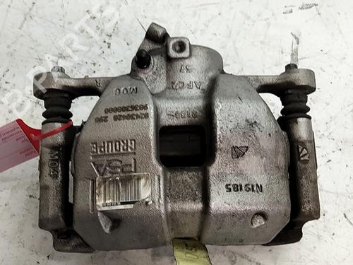 Used Right front brake caliper Right front brake caliper OPEL CORSA F (P2JO) CORSA-e (68) (136 hp) 39556174 39556174