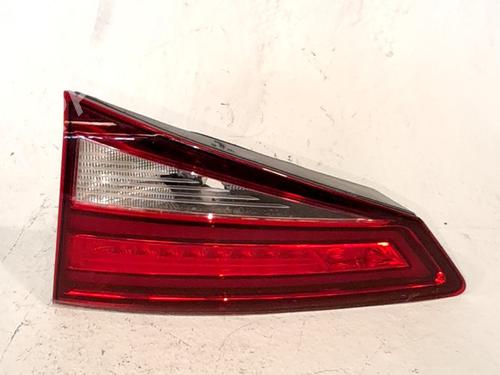 Used Right tailgate light Right tailgate light SEAT ATECA (KH7, KHP) 1.0 TSI (116 hp) 34367872 34367872