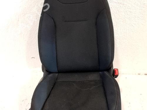 Used Right front seat Right front seat SEAT ATECA (KH7, KHP) 1.0 TSI (116 hp) 34716575 34716575