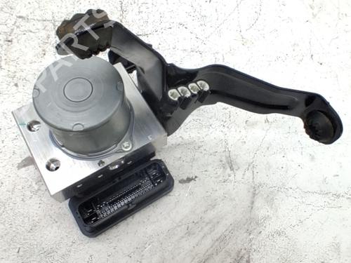 Used ABS pump ABS pump LYNK & CO 01 PHEV (261 hp) 39740435 39740435