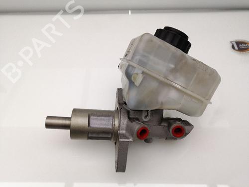 Used Brake master cylinder BMW 1 Coupe (E82) 120 d (177 hp) 23378324