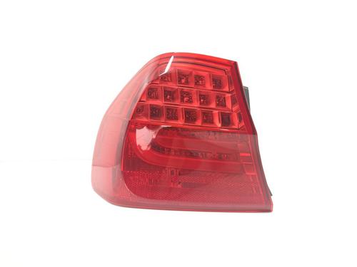 Used Left taillight BMW 3 (E90) 320 d (184 hp) 25987046