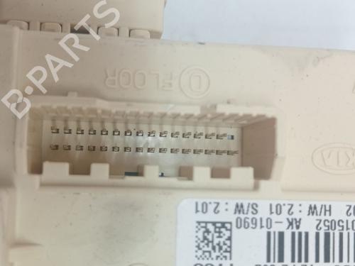 Fuse box HYUNDAI TUCSON (TL, TLE) 1.6 T-GDi | BP23978393E1 