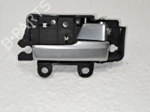 Høyre foran invendig håndtak FORD FOCUS II (DA_, HCP, DP) 1.8 TDCi (115 hp) 24108574