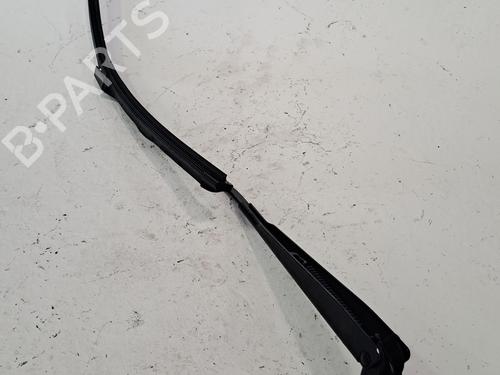 Front windshield wiper arm RENAULT CAPTUR II (HF_) TCe 140 (HFN0) | BP25834357C143 