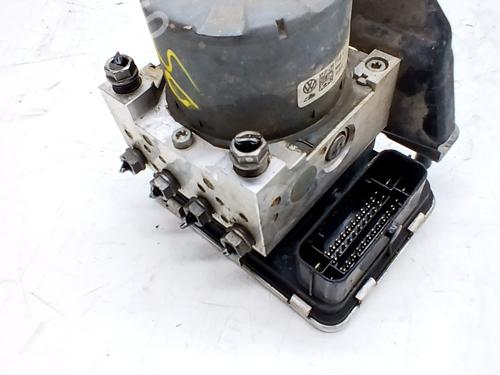 Used ABS pump ABS pump VW CADDY IV Box Body/MPV (SAA, SAH) 2.0 TDI (75 hp) 33772136 33772136