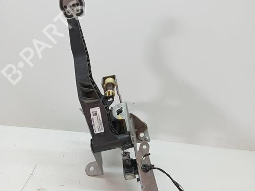Used Clutch pedal FORD FOCUS III Turnier 2.0 ST (250 hp) 23339546