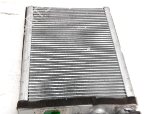 Used Air conditioning evaporator Air conditioning evaporator CITROËN C4 III (BA_, BB_, BC_) 1.2 PureTech 130 (BAHNSA, BAHNSB) (130 hp) 33760714 33760714