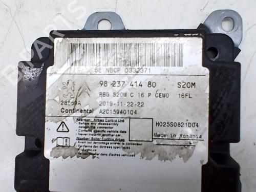 Used ECU airbags ECU airbags OPEL CORSA F (P2JO) 1.2 (68) (131 hp) 33766198 33766198