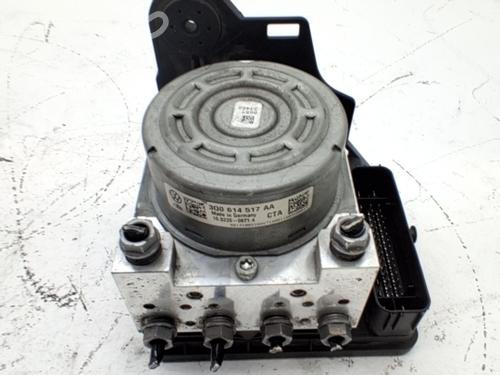 abs-pump-vw-golf-vii-variant-ba5-bv5-2013-2014-2015-2016-2017-2018-2019-2020-2021-2022-40551311 main image