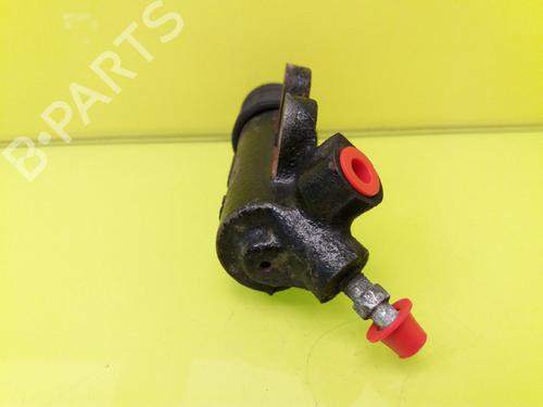 Clutch slave cylinder TOYOTA RAV 4 II (_A2_) 2.0 D 4WD (CLA20_, CLA21_, CLA20R, CLA21R) | BP23384244M113