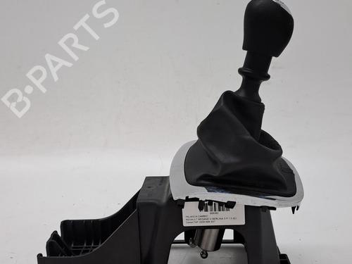 Used Gear lever RENAULT MEGANE III Hatchback (BZ0/1_, B3_) 1.5 dCi (BZ09, BZ0D, BZ1W, BZ29, BZ14) (110 hp) 27461940
