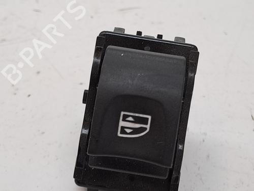 Used Right rear window switch RENAULT MEGANE III Grandtour (KZ0/1) 1.9 dCi (KZ0J, KZ0N, KZ1S) (131 hp) 27668572
