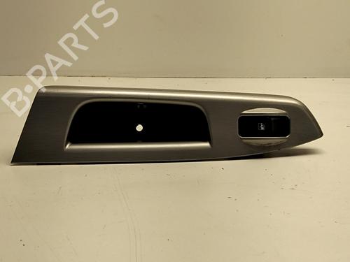 Used Right rear window switch HYUNDAI GETZ (TB) 1.5 CRDi (88 hp) 30921425