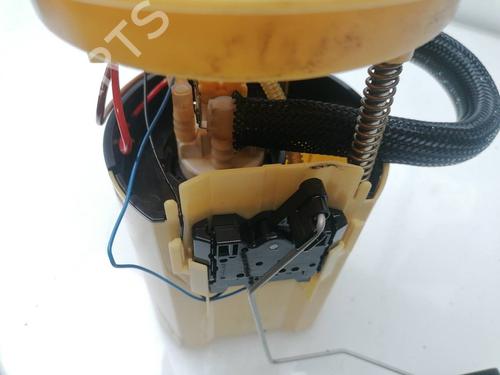 Fuel pump FORD FIESTA VI (CB1, CCN) 1.5 TDCi | BP23939918M76 