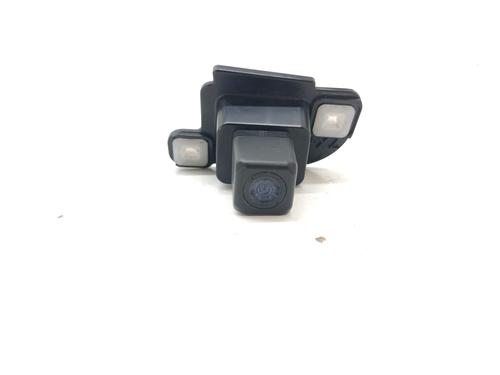 Used Camera TOYOTA YARIS (_P21_, _PA1_, _PH1_) 1.5 Hybrid (MXPH10, MXPH11) (116 hp) 28957310
