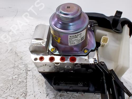 Brake master cylinder VOLVO XC40 (536) B3 Mild-Hybrid | BP38418740M77 - Image 4