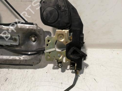 Front left lock HYUNDAI TRAJET (FO) 2.0 CRDi | BP25986723C98 