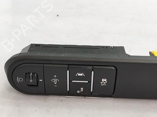 Used Switch Switch KIA PROCEED (CD) 1.6 T-GDI GT (204 hp) 36376941 36376941