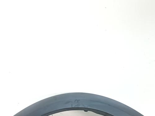 Used Rear left wheel arch trim Rear left wheel arch trim LAND ROVER DISCOVERY III (L319) 2.7 TD 4x4 (190 hp) 36317295 36317295