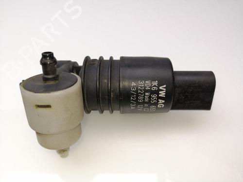 Used Washer pump SEAT LEON (5F1) 1.6 TDI (90 hp) 23449604