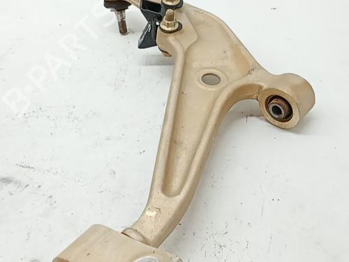 Used Right front suspension arm Right front suspension arm 39401026 39401026