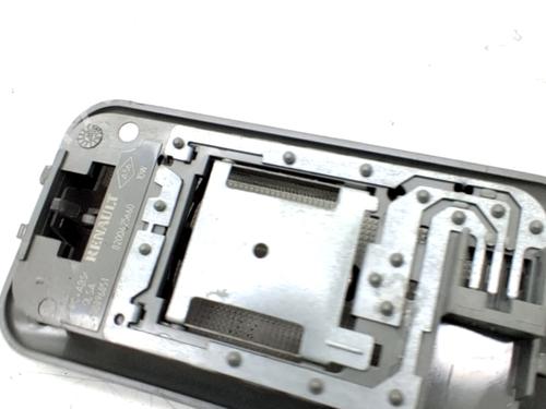 Plafonnier RENAULT TRAFIC II Van (FL) 2.0 dCi 115 (FL01, FL0U, FL00, FL0H, FL0M) (114 hp) 32105361