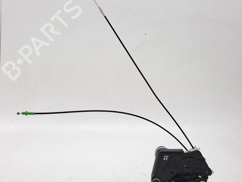Used Front right lock TOYOTA YARIS (_P13_) 1.0 (KSP130_, KSP130) (69 hp) 26950551