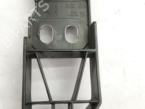 Used Front bumper bracket Front bumper bracket PEUGEOT 2008 II (UD_, US_, UY_, UJ_, UR_, UC_) 1.2 PureTech 130 (USHNS, URHNS) (130 hp) 36109375 36109375