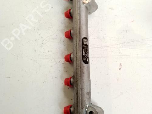 Einspritzleiste für HYUNDAI TUCSON (JM) 2.0 CRDi (140 hp) 31035433