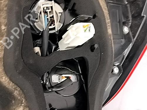 Left taillight TOYOTA YARIS (_P13_) 1.5 (NSP131_) | BP30925833C34