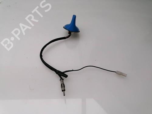 Antenne/Base RENAULT CLIO II (BB_, CB_) 2.0 16V Sport (CB0M) (169 hp) 23938357