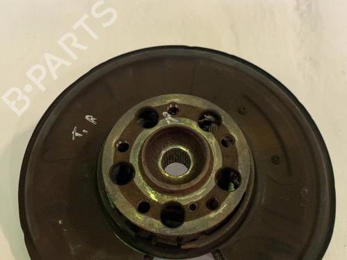 Used Right rear steering knuckle Right rear steering knuckle MERCEDES-BENZ C-CLASS (W204) C 220 CDI (204.008) (170 hp) 36523753 36523753