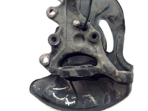 Used Left front steering knuckle Left front steering knuckle MERCEDES-BENZ C-CLASS (W203) C 220 CDI (203.006, 203.008) (143 hp) 33762618 33762618